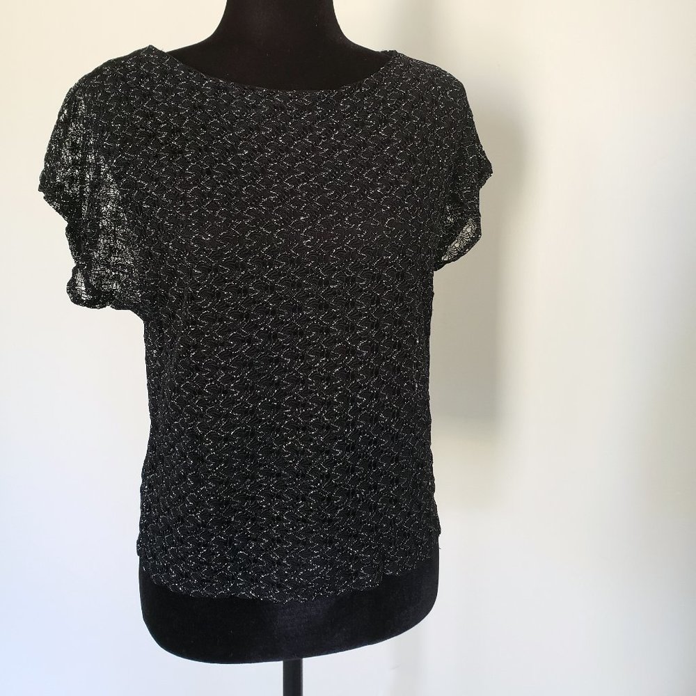 xs || express || METALLIC LACE TOP